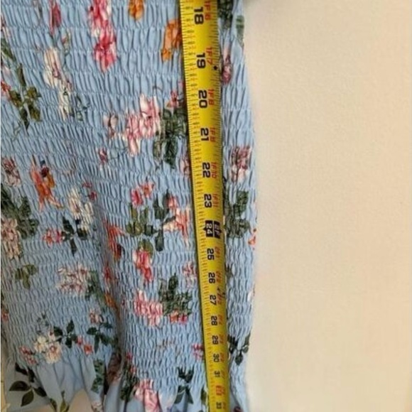 Milk & Honey Blue Floral bodycon and ruffled mini dress. Medium. NEW - Picture 8 of 8